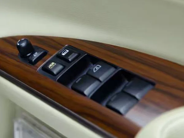 How Should Automotive Interior Plastic Parts Be Designed for Modern Vehicle Interiors?